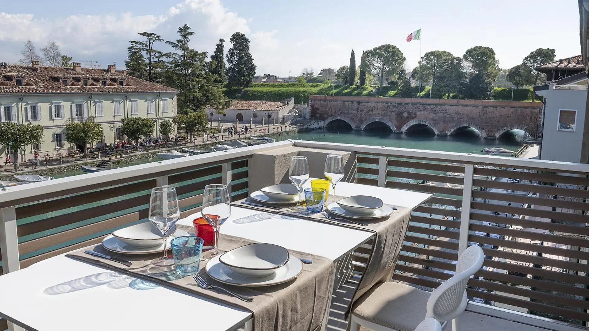 Palazzo Cordigero - Apartments Peschiera del Garda 0*,