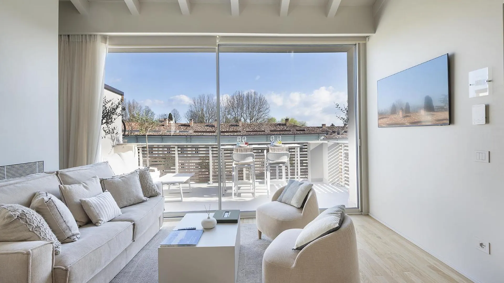 Palazzo Cordigero - Apartments Peschiera del Garda 0*,